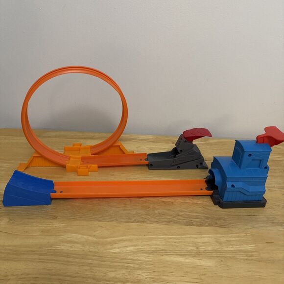 Hot Wheels Other - Mattel Hot Wheels Mixed Track Lot Connectors Ramps Launcher